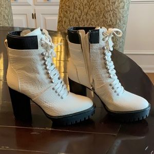 Vince Camuto Women’s Fashion Boots.
